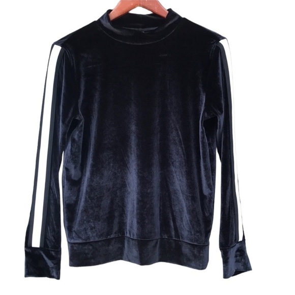 Xersion Tops - Xersion Velour Velvet‎ Long Sleeve Athletic Style Pullover Sweatshirt Top